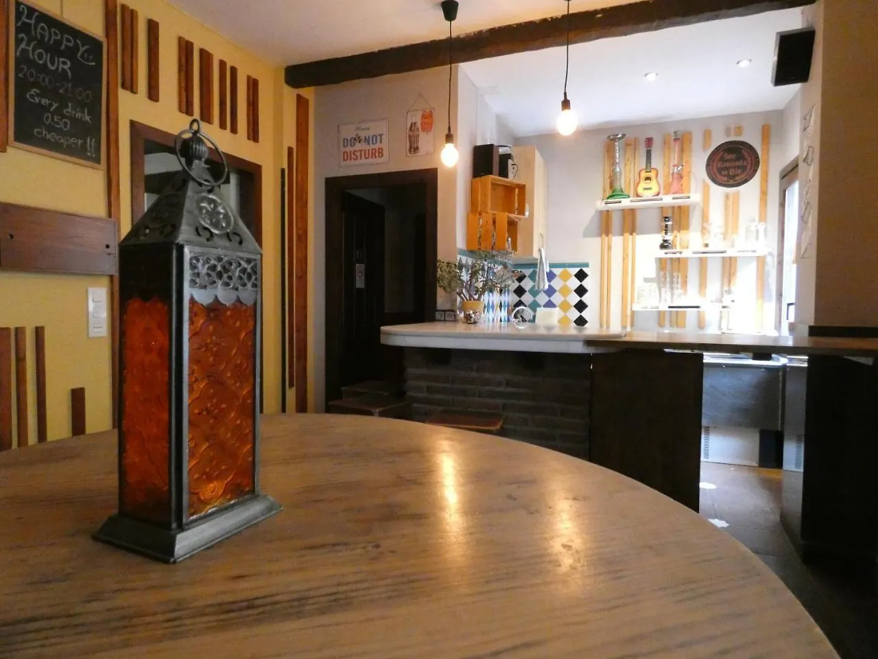Oasis Backpackers' Hostel Granada Spain